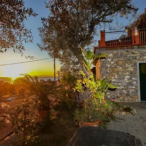  Bed & Breakfast Il Cuoco Pescatore, Ittiturismo Lecardonaie Du Pescou